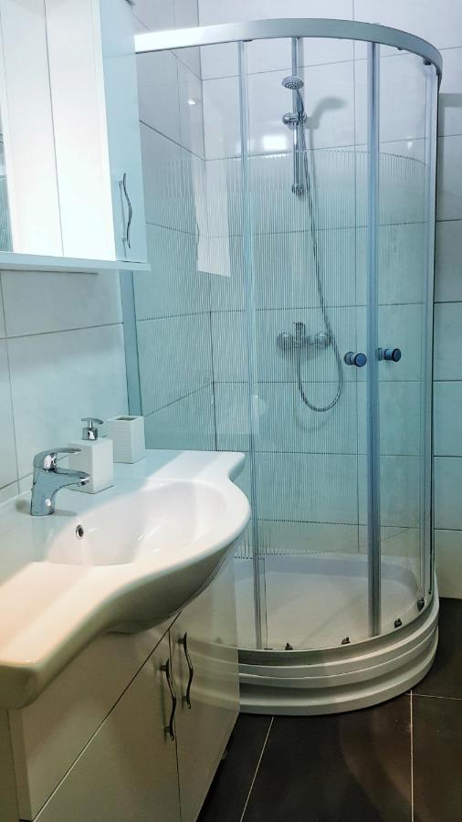 Sun Valley Apartments موستار المظهر الخارجي الصورة