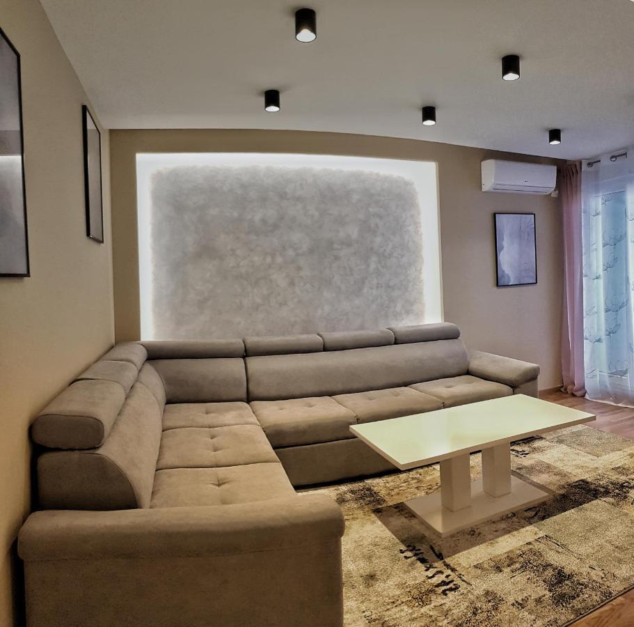 Sun Valley Apartments موستار المظهر الخارجي الصورة